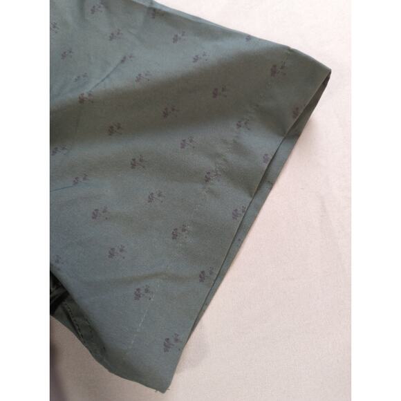 Voyager Mens XL Short Sleeve Button Up Shirt Gray Outdoor Casual Travel - Picture 4 of 11